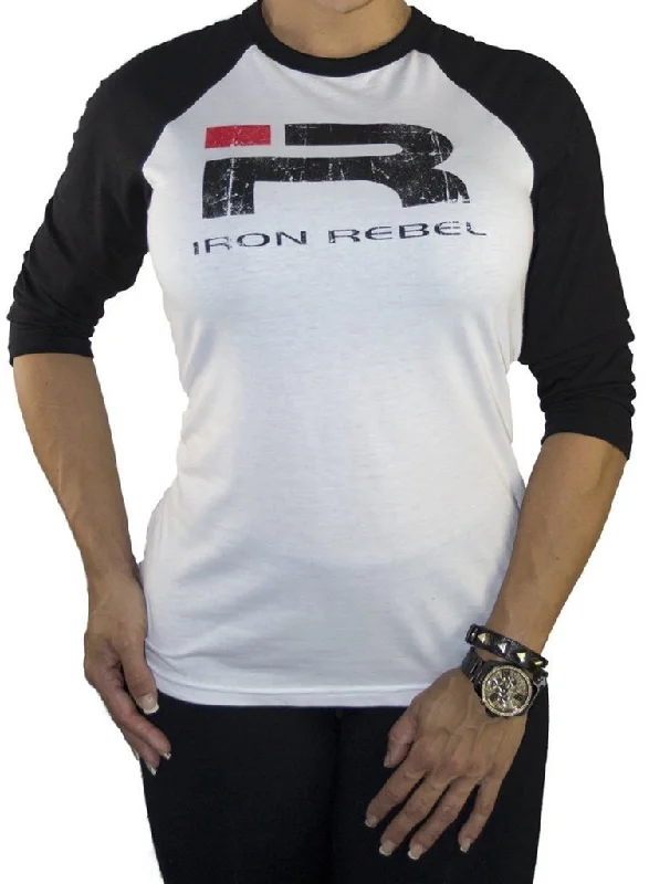 Iron Rebel Undefeated Raglan L-S - Black