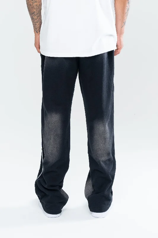 CROSS FLAME SWEATPANTS - INFRARED