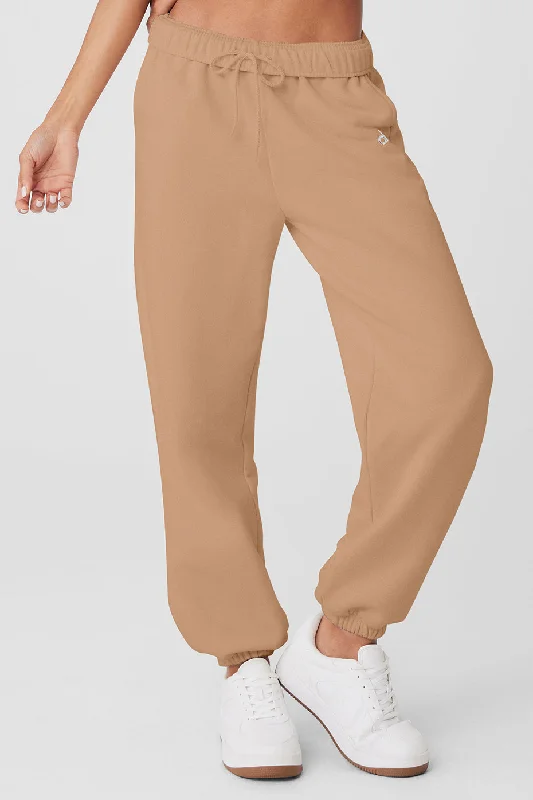 Accolade Sweatpant - Toasted Almond