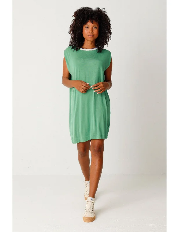 LISA DRESS grass green | SKFK