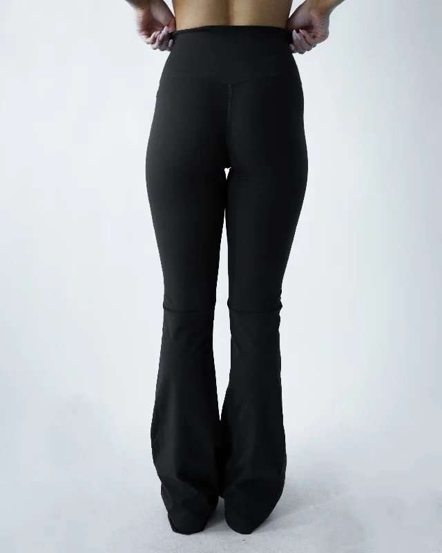 PERFORMANCE FLARE LEGGINGS - Black