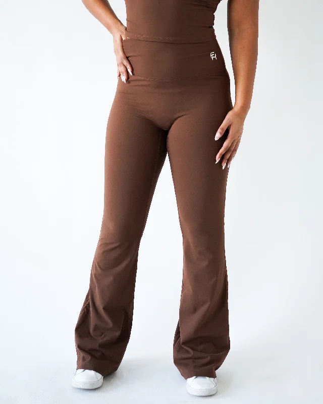 PERFORMANCE FLARE LEGGINGS - Clay